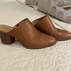 COPY - Madewell leather mules. Size 7.